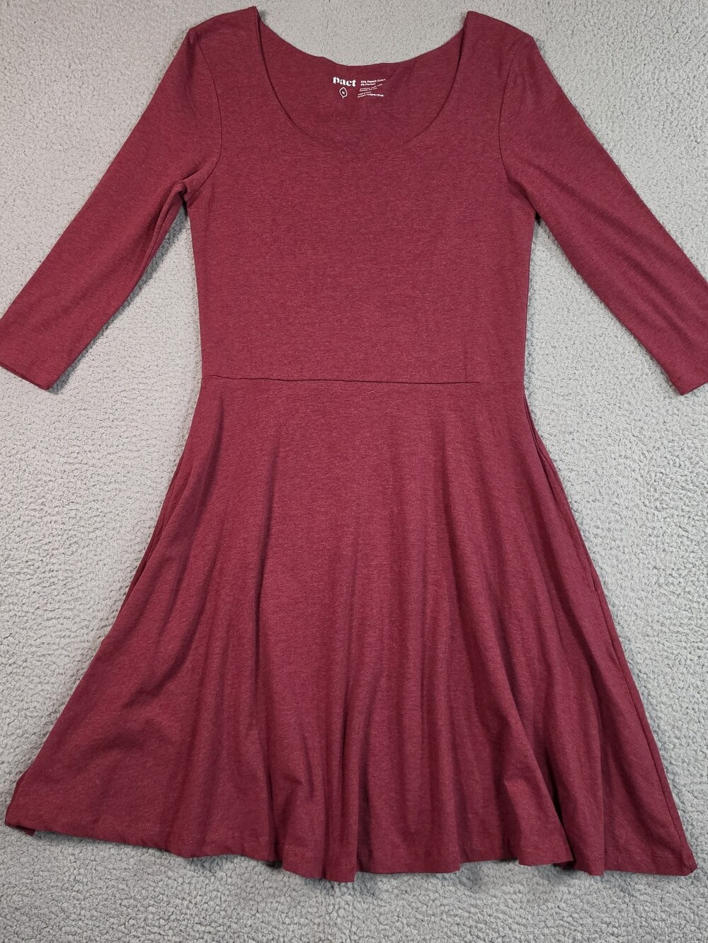 PACT Organic Cotton Fit N Flare Midi Dress Womens Medium Red 3/4 Sleeve